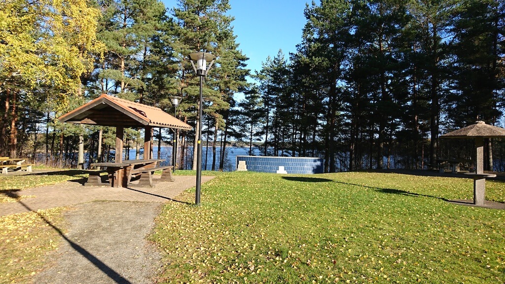 Przejęcie dzierżawy działki z domkiem, kwestie prawne i możliwości