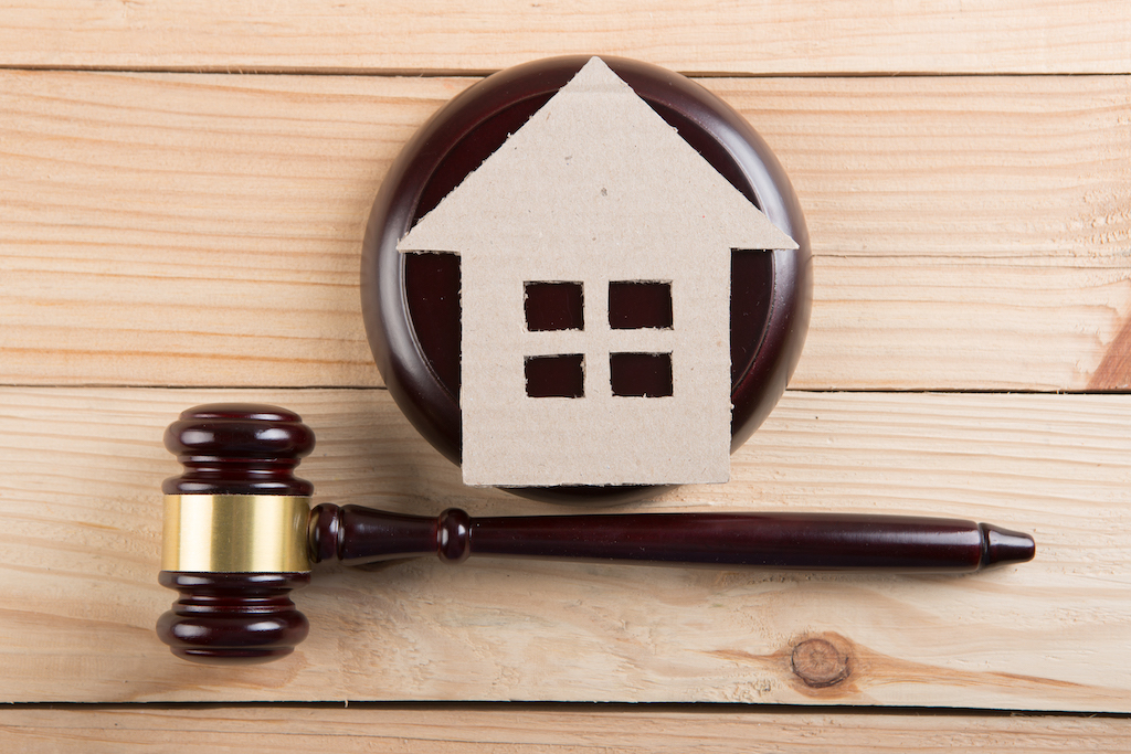 Najemca nie chce opuścić domu – co zrobić, gdy były lokator przejmuje posesję?