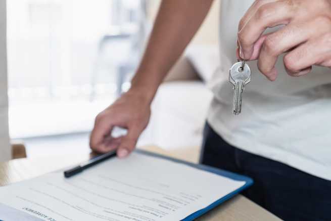 Najem okazjonalny, nowe warunki umowy, kaucja i akt notarialny