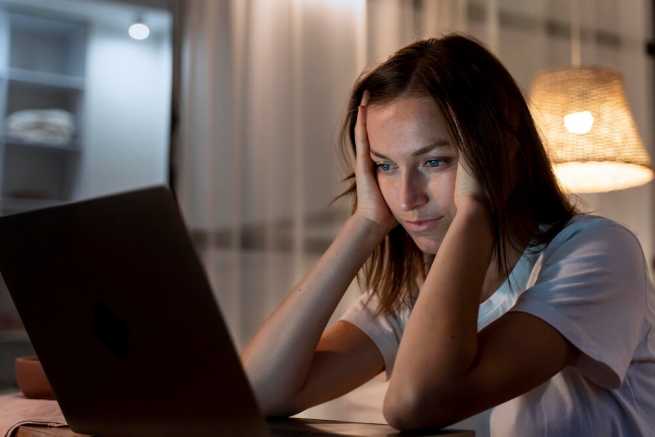 Problemy z kursem online, kiedy można odstąpić od umowy?