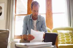 Analiza umowy z firmą windykacyjną, na co zwrócić uwagę